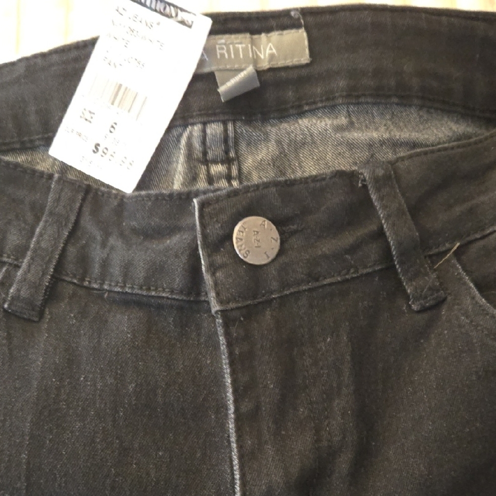 High Rise Black Jeans with Smooth Finish